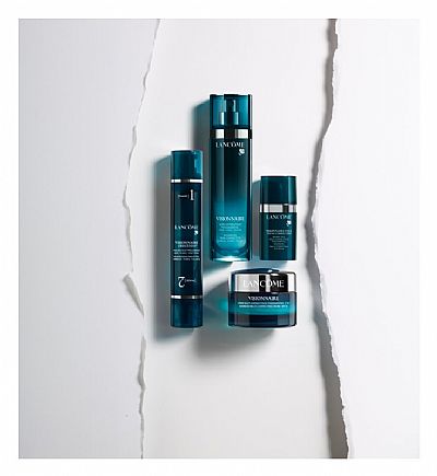 Lancôme Visionnaire κρέμα πολλαπλής διόρθωσης ενάντια στα σημάδια της γήρανσης SPF 20